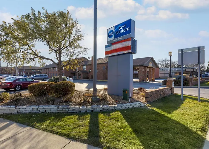 Best Western Falcon Plaza - Bowling Green