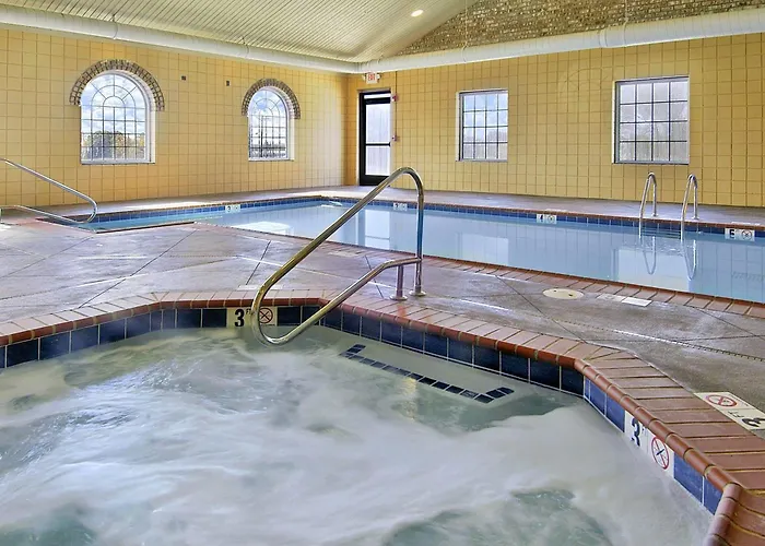 Resorts Guide Super 8 By Wyndham Bowling Green North